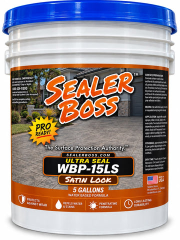 White Sealer Boss Ultra Seal Boss WBP-15LS pail with blue lid and Satin Look label